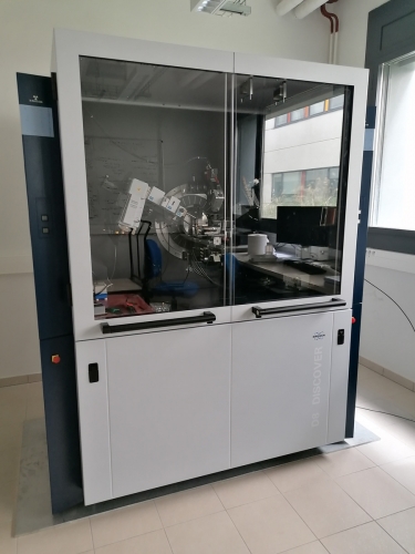 4 Circles 2D Bruker diffractometer_1